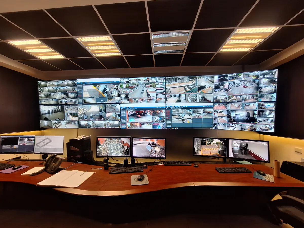 Cuarto de Control 5